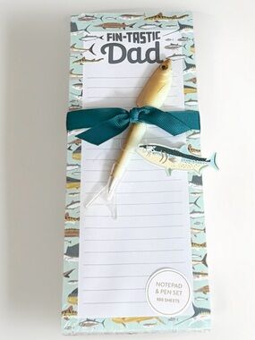 Fin-Tastic Dad Fish Notepad & Pen Gift Set 🎣